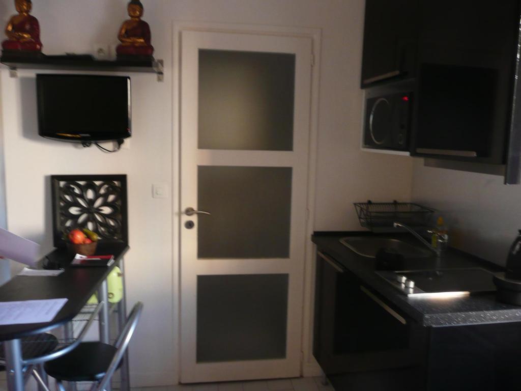 Studio Ivry Лион Номер фото